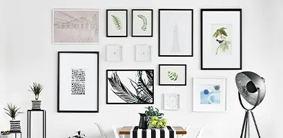 picture frame collage wall
