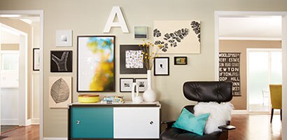 wall décor without nails