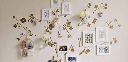 create a special memory wall décor